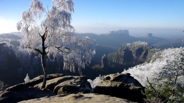 Elbsandsteingebirge im Winter Carolafelsen vid 02