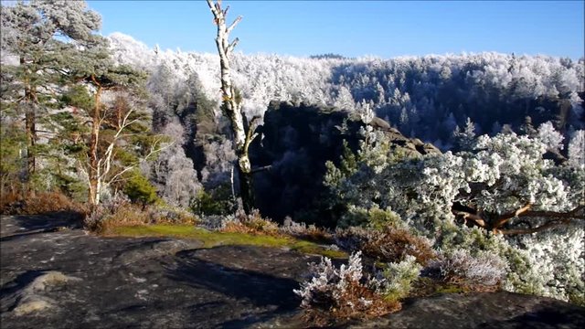 Elbsandsteingebirge im Winter Winterberg vid 02 schwenk
