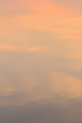 Fototapeta premium Sun reflecting on the water