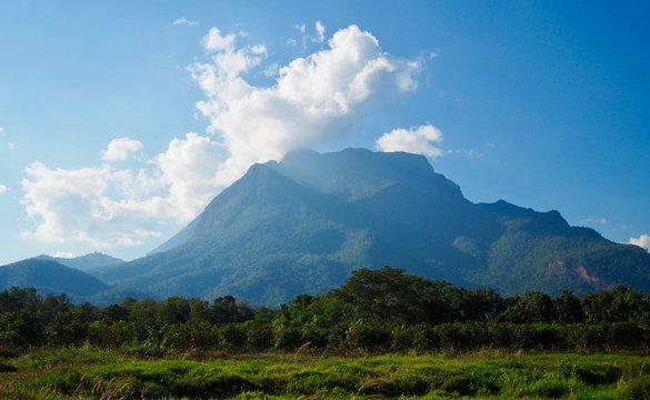 mountain and cloud with blue sky