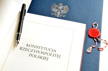 orzeł symbol Polski i konstytucja RP - obrazy, fototapety, plakaty