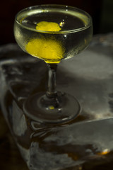 cosmopolitan cocktail