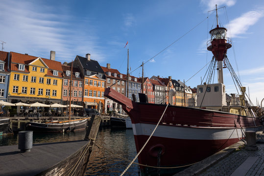 Colorful houses at the canals of Nyhavn in Copenhagen, Denmark