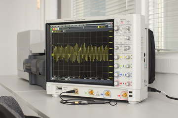 Professional digital oscilloscope