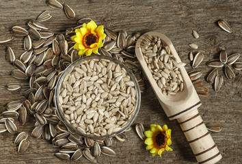 flower seeds inbowl