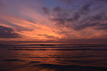 Obraz na płótnie Canvas Sonnenuntergang Lido di Camaiore im Ligurischen Meer