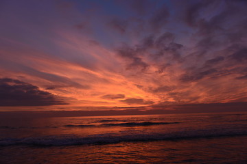 Fototapeta premium Sonnenuntergang Lido di Camaiore im Ligurischen Meer
