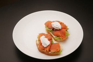 Smoked salmon sandwich