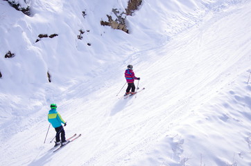 Fototapeta na wymiar ski de piste - chemin