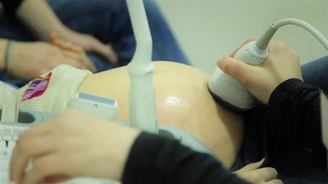 ultrasound examination during pregnancy