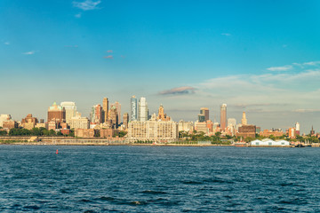Obraz premium View on Brooklyn from Staten Island Ferry, New York City