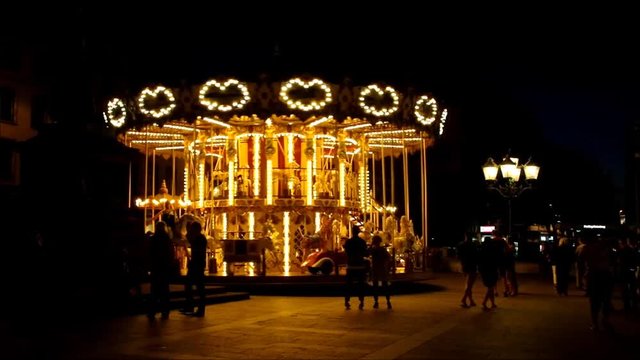 Karussell in der Nacht