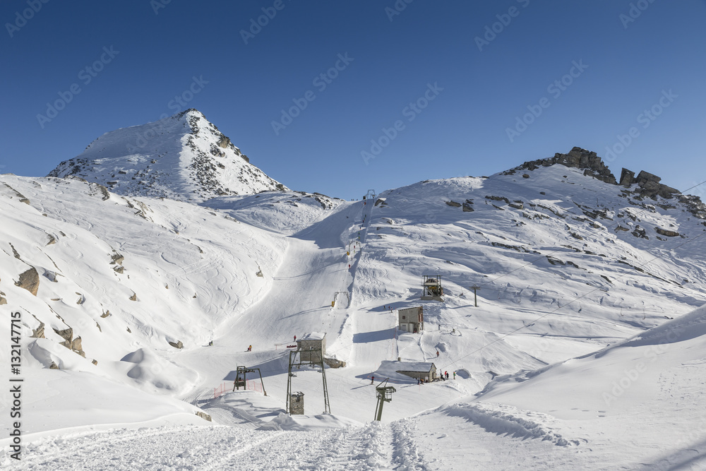 Wall mural Snowy landscape of Monte Rosa - Macugnaga (Italy)