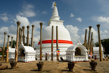 Anuradhapura ruin, Thuparamaya dagoba, Sri Lanka