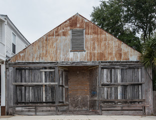 Naklejka premium Wood and Metal Dilapidated Building