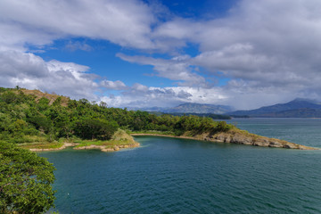Fototapeta na wymiar pantabangan dam at philippines