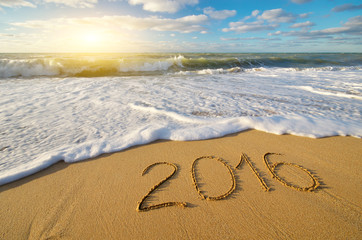 2016 year on the sea shore
