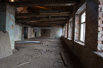 Fototapeta na wymiar Abandoned old building - corridor reconstruction