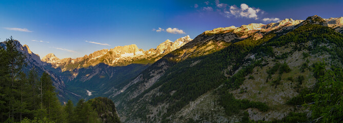 Fototapeta premium panorama of the Julian Alps, Slovenia, around the mountain pass