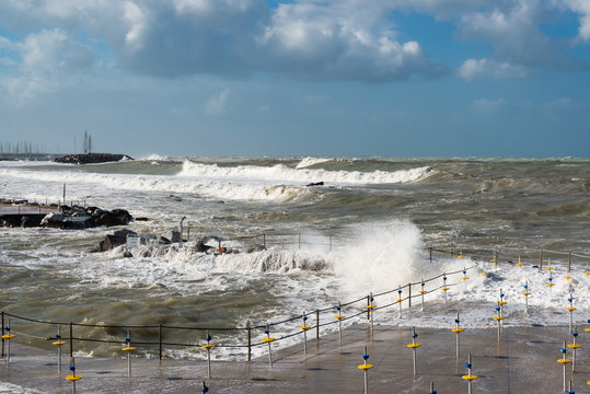 Landunter Badeanstalt Castiglioncello Toskana