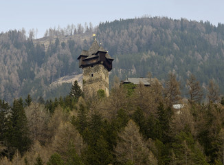 Niederfalkenstein Castle barbican
