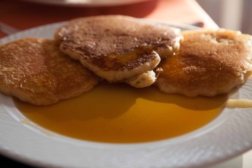 Pancakes with honey