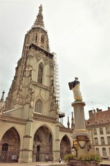 Fototapeta na wymiar ベルン大聖堂