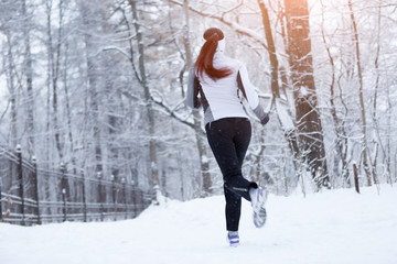 Sport woman jogging on morning