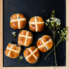hot cross buns