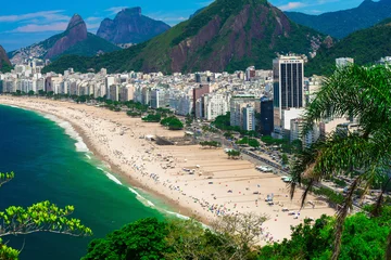 Foto op Plexiglas Copacabanastrand in Rio de Janeiro, Brazilië. Het strand van Copacabana is het beroemdste strand van Rio de Janeiro, Brazilië © Ekaterina Belova