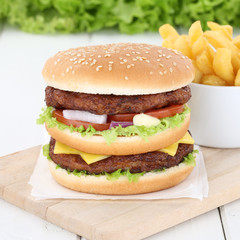 Doubleburger Double Burger Hamburger und Pommes Frites Fleisch K