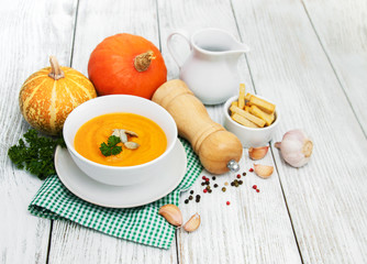 Pumpkin soup with fresh pumpkins
