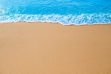 Fototapeta na wymiar Wave on the sand.