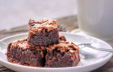 Brownie Cake for dessert served with drinks.