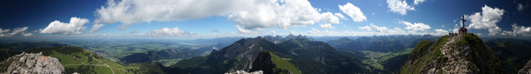 Fototapeta na wymiar Panorama Mountains