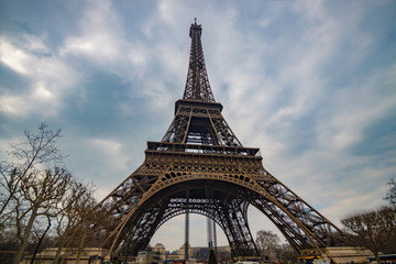 Fototapeta na wymiar The Eiffel tower in Paris, wide angle view