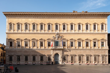 Fototapeta na wymiar Palazzo Farnese die Botschaft Frankreichs