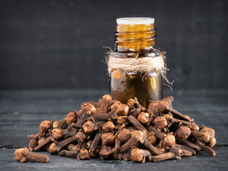 Spice clove essential oil