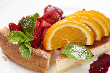 cheesecake with fruits