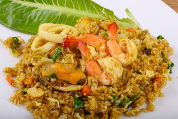 Fried rice with seafood