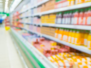 Defocused blur of supermarket shelves