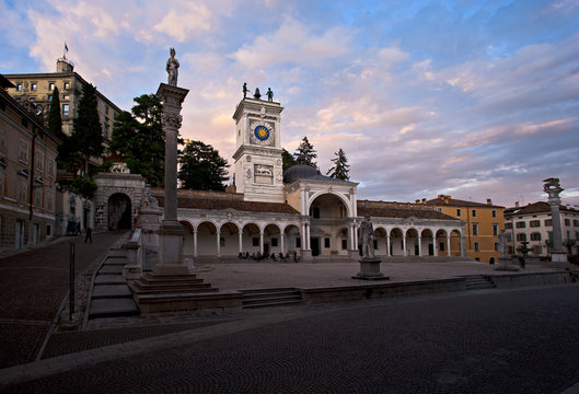 Clock tower and castle in Piazza Liberta, Udine, Friuli Venezia-Giulia,  Italy Stock Photo - Alamy