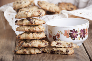 Oatmeal Cookies with dry barberry
