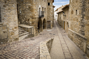 Fototapeta na wymiar a street in Culla town, Alto Maestrazgo Province of Castellón, Spain