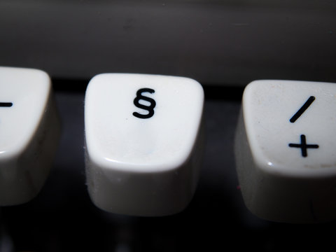 Vintage Paragraph key on typewriter