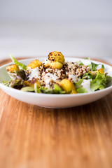 roasted cauliflower salad with yogurt dressing