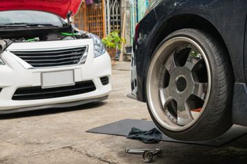 Obraz na płótnie Canvas Checking car suspension