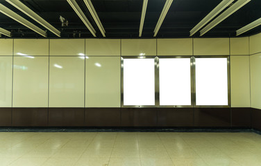 Fototapeta premium Blank billboard in modern interior hall.