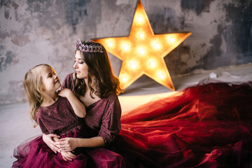 mother and daughter in the image of the queen and the princess i © MZaitsev