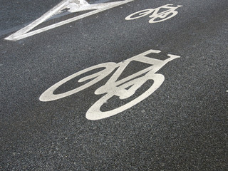 Obraz premium Fahrbahnmarkierung Fahrrad, Fahrradweg